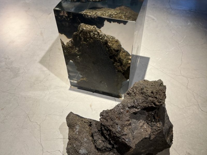 alcarol Lava Stool 3