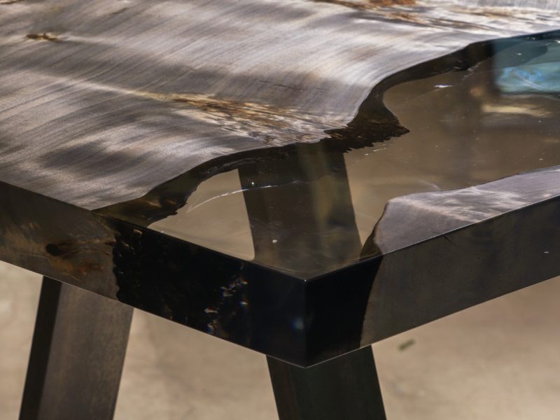 alcarol Moon Rectangular Dining Table 9b Photo Credit _ Hideki Makiguchi