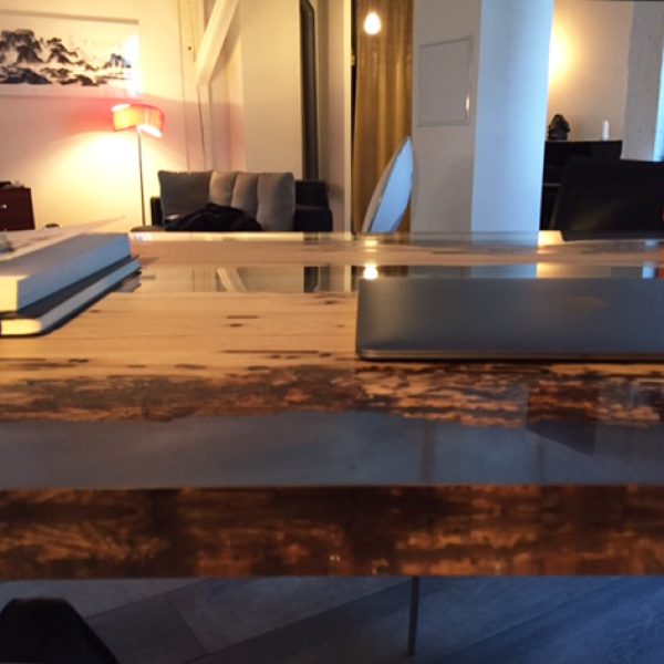 alcarol_ambient_bricola bent desk4